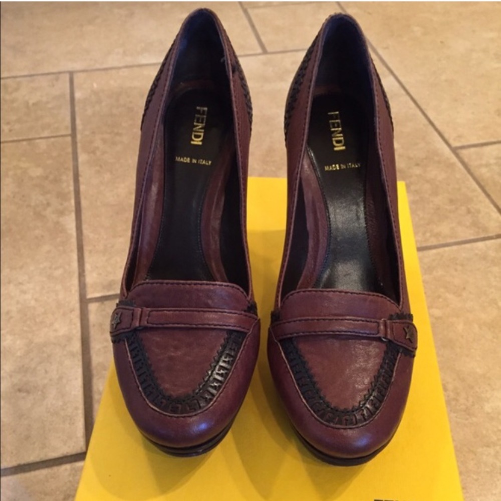 Fendi loafers w/platform like new condition