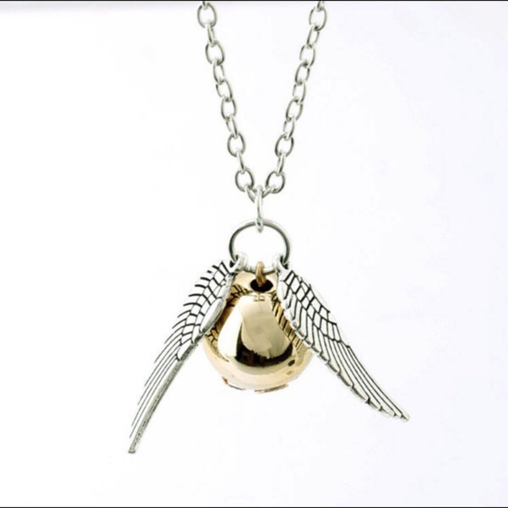 Harry Potter "snitch" necklace