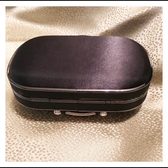 ❗️Price Drop Rhinestone & Satin❗️ - Picture 3 of 6