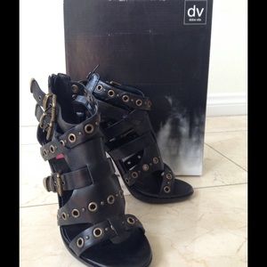 Dolce Vita "Marcus" size 7 heels