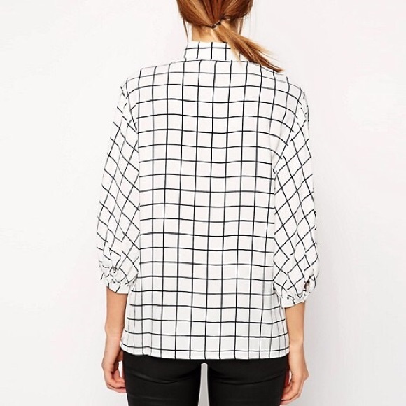 ASOS Blouse in Grid Print - Picture 2 of 4