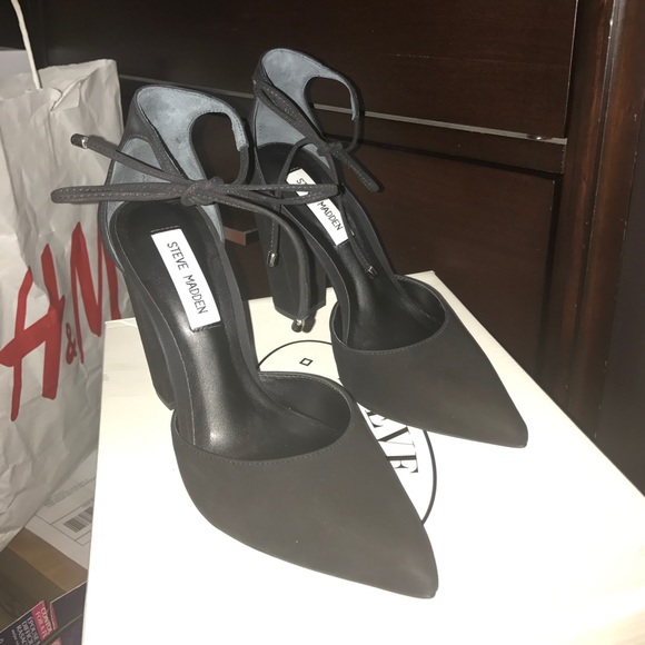 ❌SOLD❌ SM Pampered Lace-Up Pumps - Picture 5 of 7