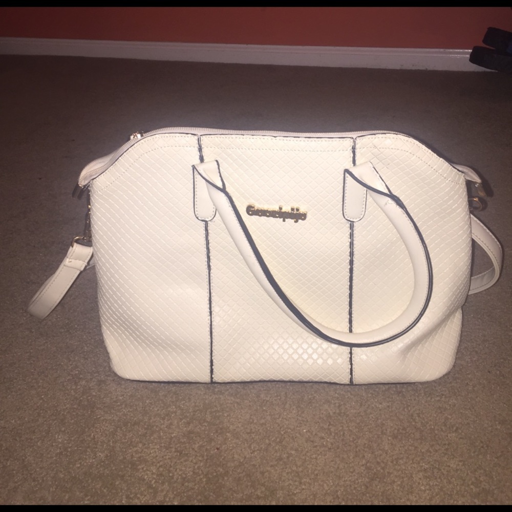 white purse
