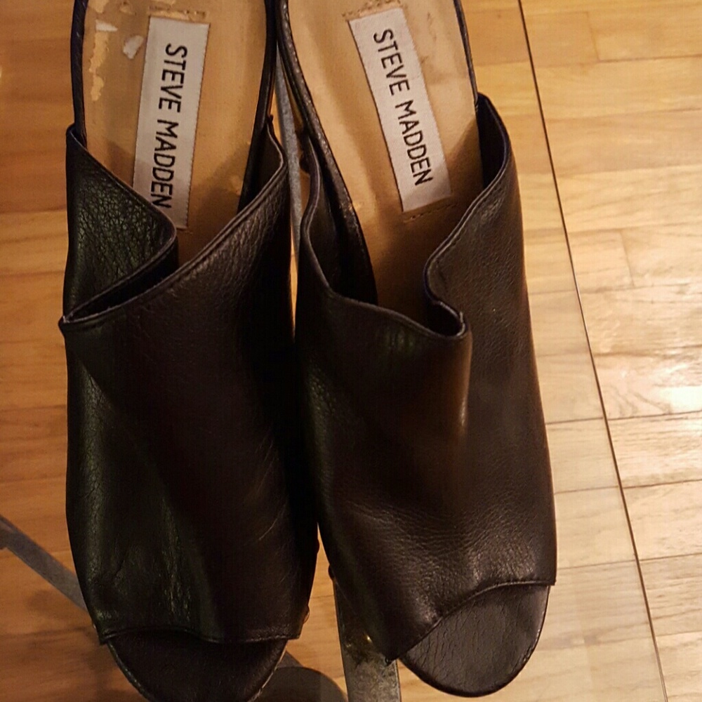 Steve Madden peep toe clog