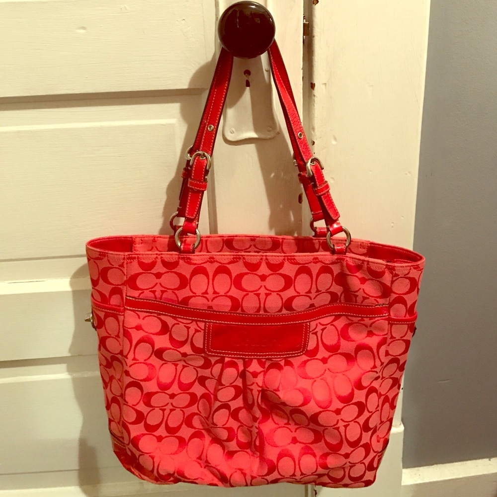 Coach Signature Pleated Canvas Tote - Coral/Red
