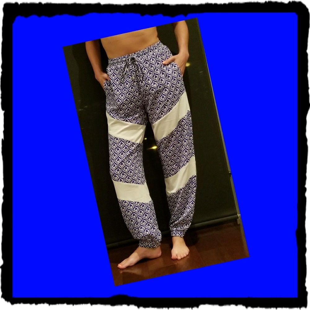 🧯CLEARANCE🧯💙ONE SMALL LEFT💙BAGGY JOGGERS - Picture 1 of 6