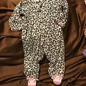 Baby girl 6 mo animal print footie pjs carters