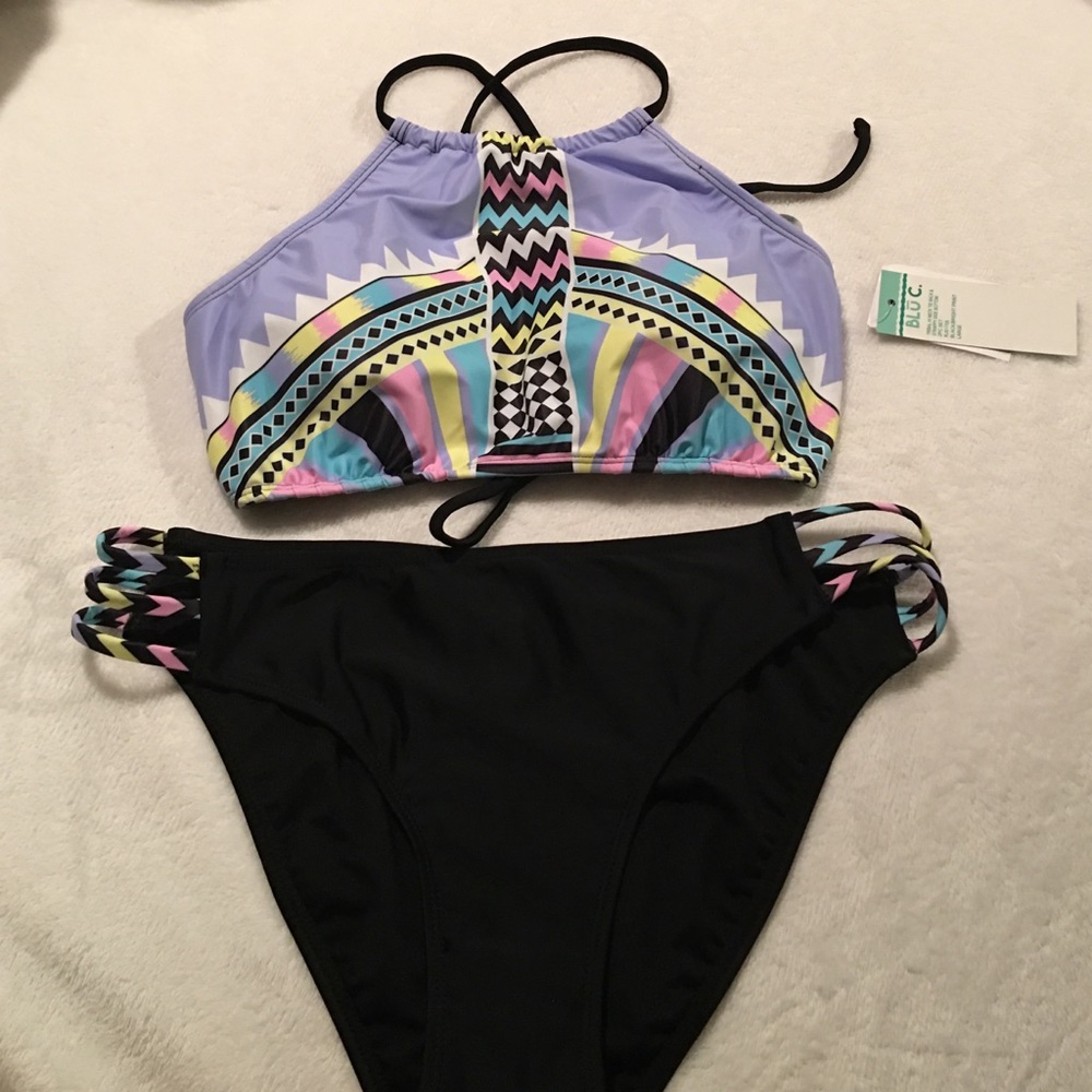 👙👙Tribal Hi Neck Tie Back & Strappy Side Bottom.