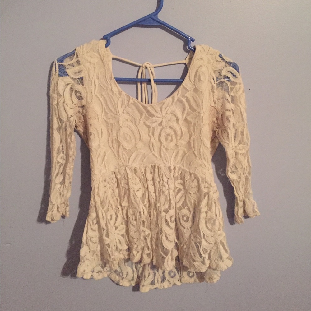 Flowy lace white top