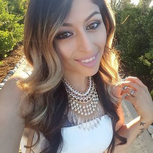 Meet your Posher, Sandra