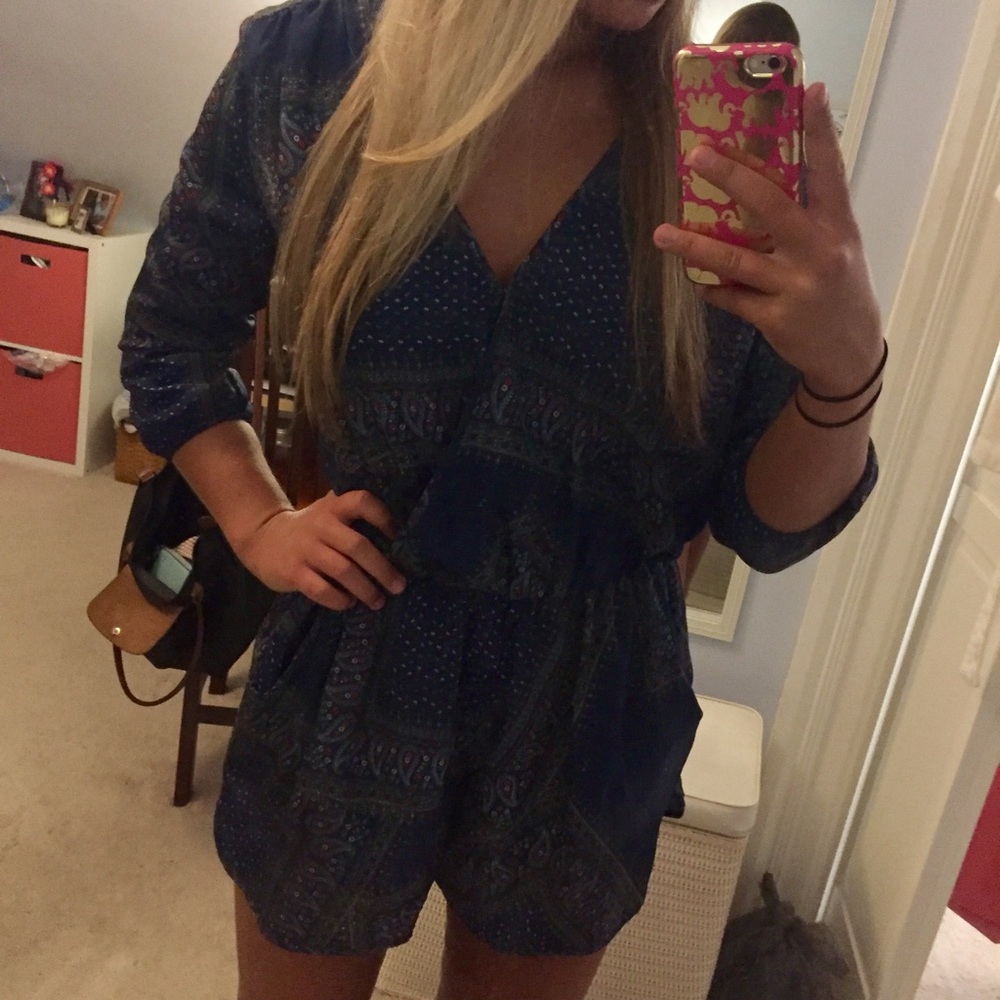 Long sleeve Francesca's romper
