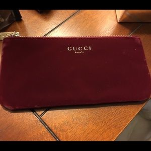 Gucci Beauty purse