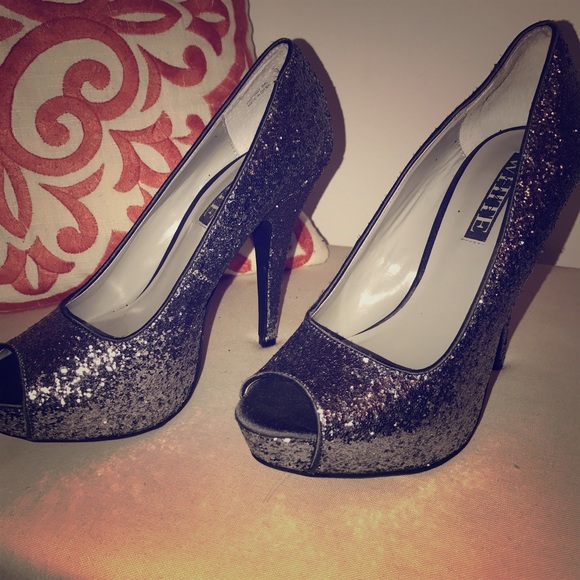 Vera Wang Sparkly Open-Toed Pumps - Picture 1 of 4