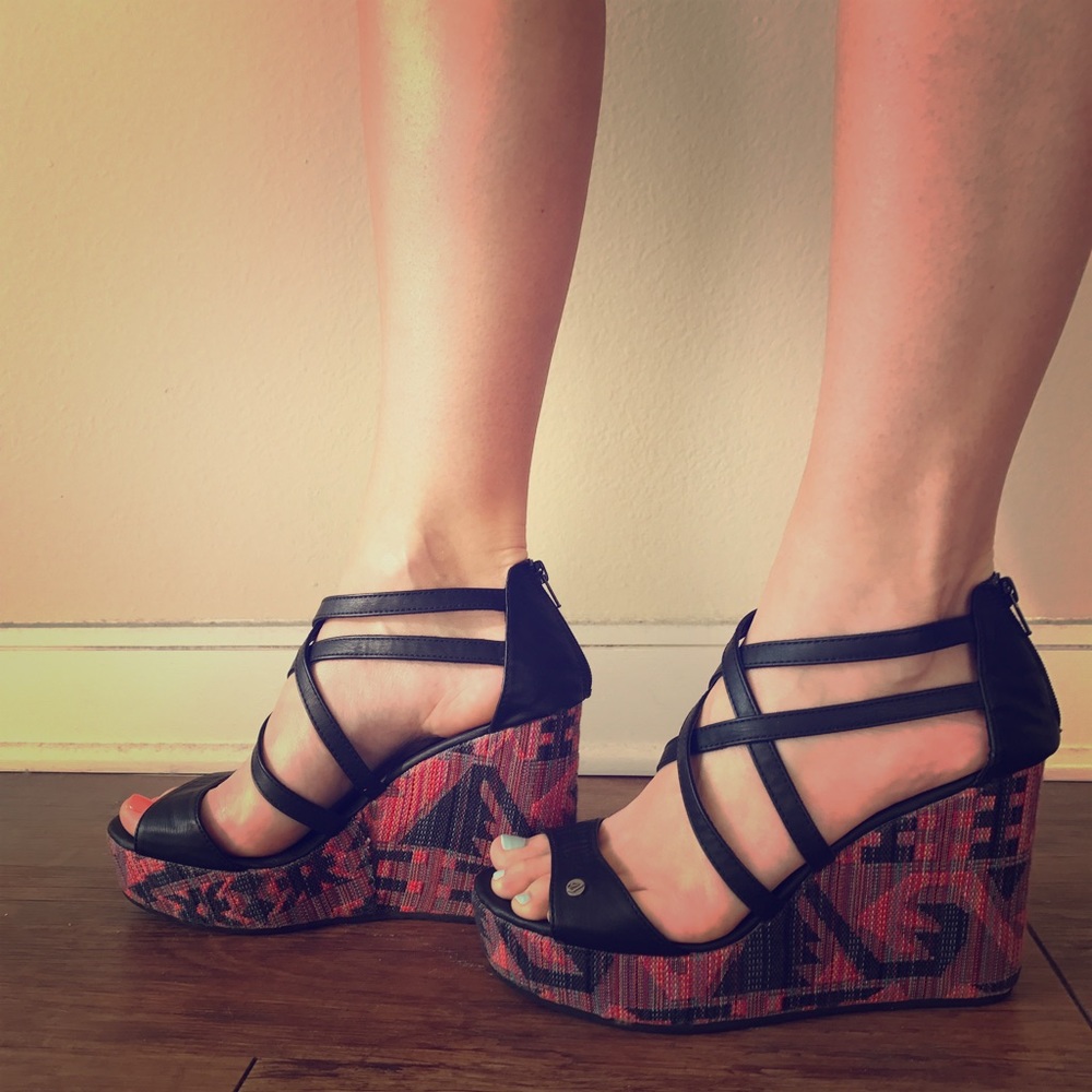 Volcom Getting Around Wedge