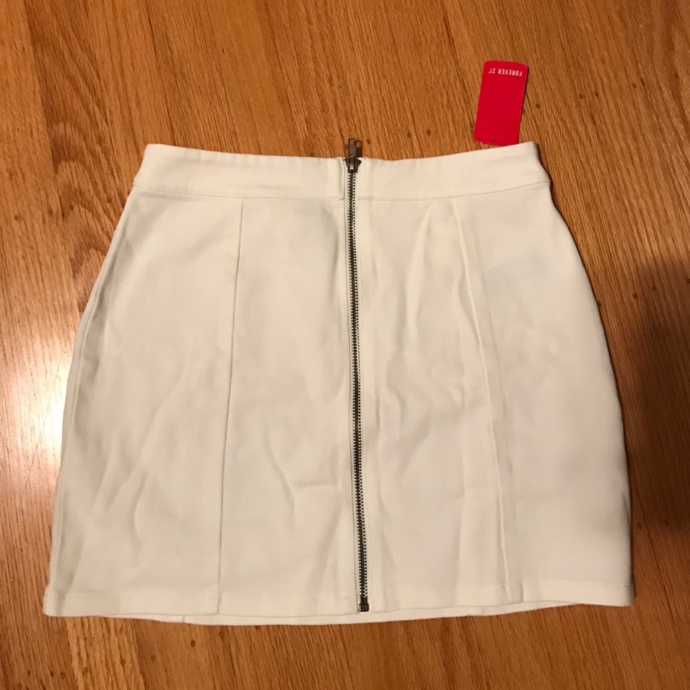 NWT white denim zipper skirt sz S f21