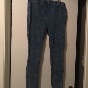 Light Acid Wash Jeans -- Plus Size
