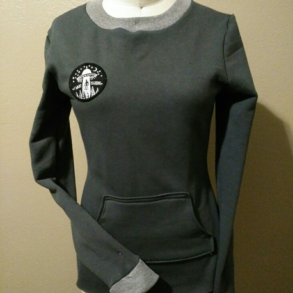 Handmade sweater - Picture 2 of 4