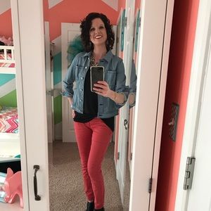 Meet your Posher, Courtney