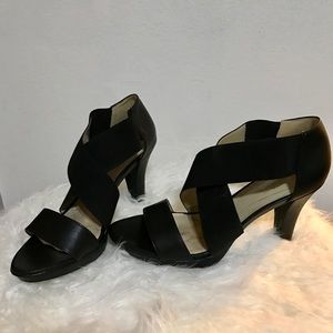 Naturalizer Comfort Strappy Heels