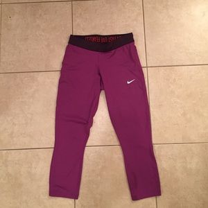 *FLASH SALE* Nike leggings