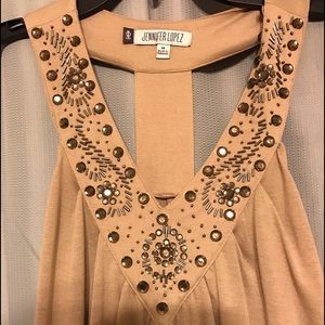 *Price drop* JLo sleeveless blouse (T back)