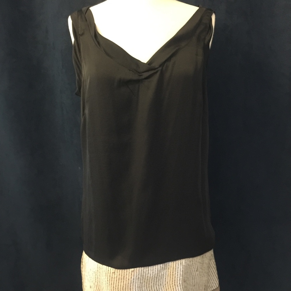 Back short sleeve sequins dress