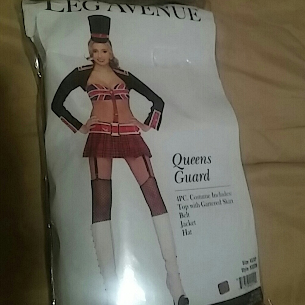 Queens Guard Halloween Costume