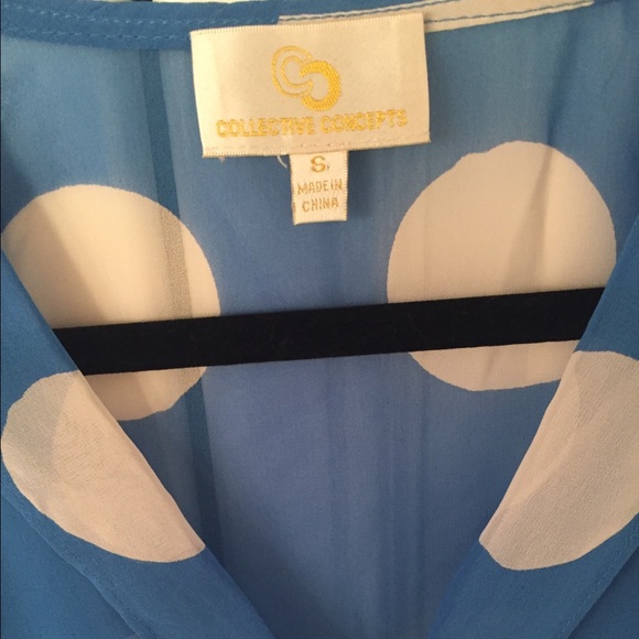 Size S Collective Concepts Polka dot blouse - Picture 3 of 3