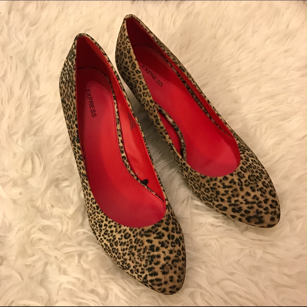 Express Leopard Print Pumps Size 8