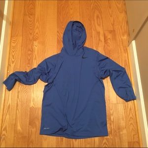 Nike Pullover with hood