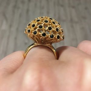 Gorgeous gold cocktail ring