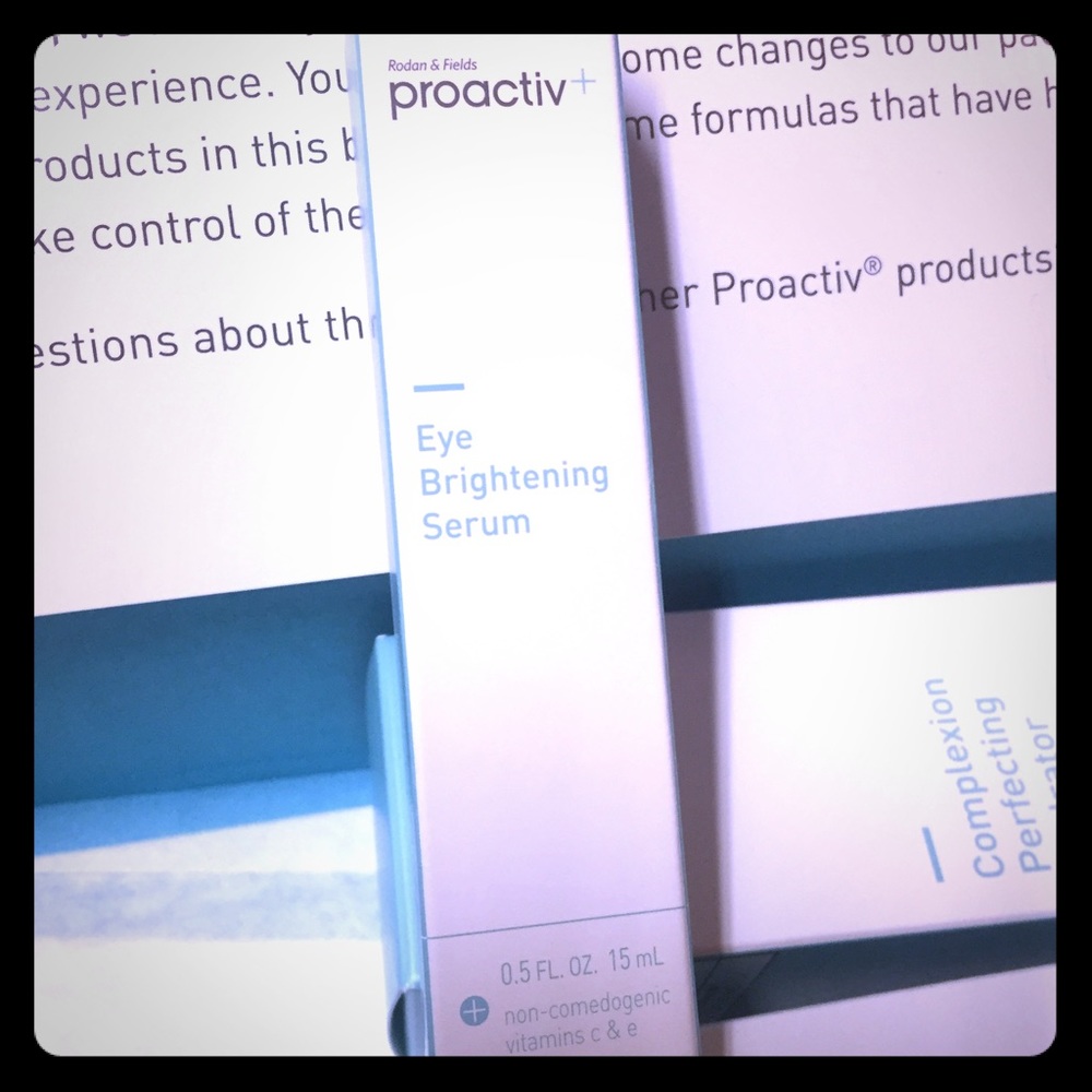 🎈MUST-GO SALE🎈Proactiv+ Eye Brightening Serum