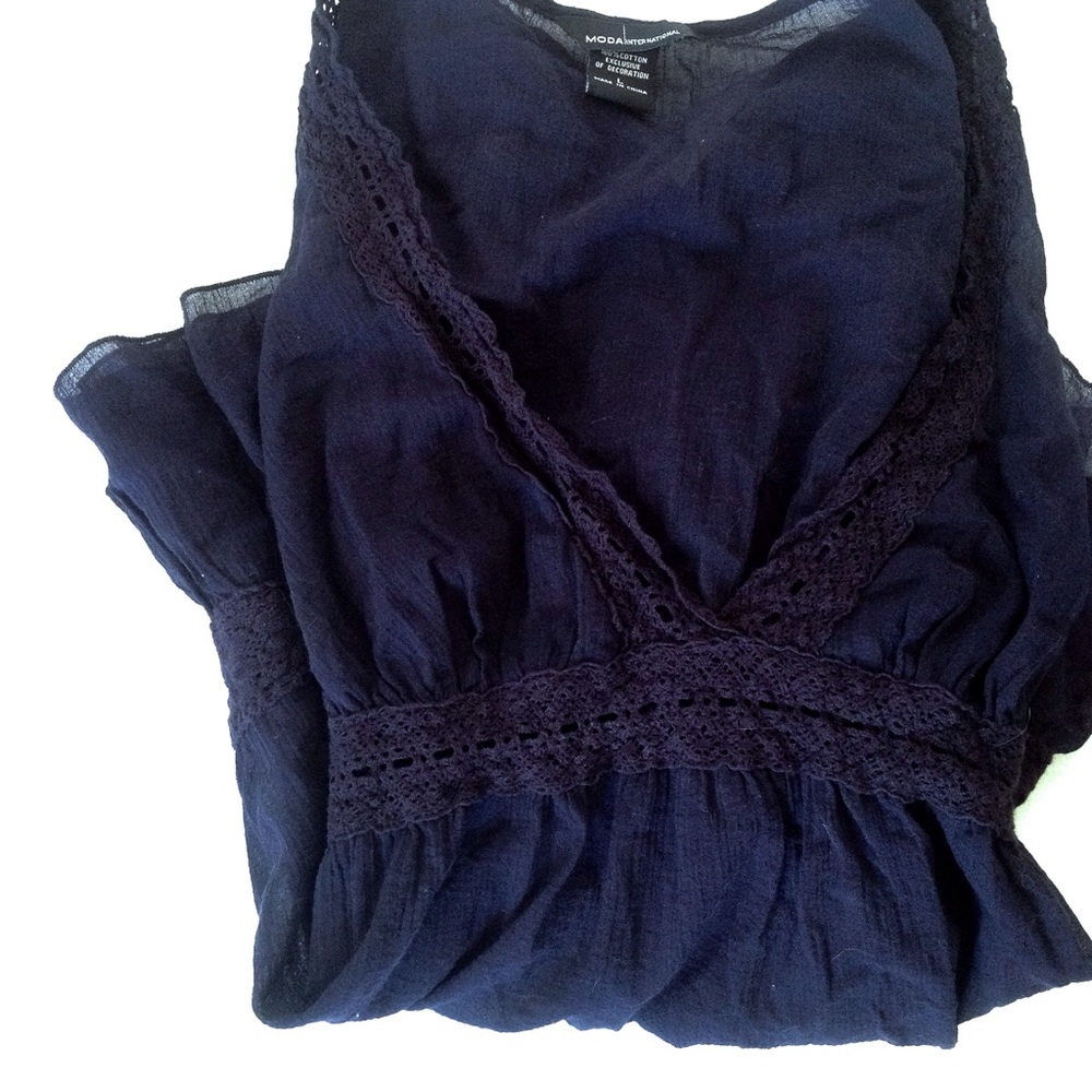 Moda International Boho Peasant top