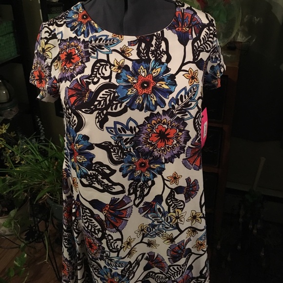 🌸Betsey Johnson graceful gardens dress 🌸 - Picture 2 of 6
