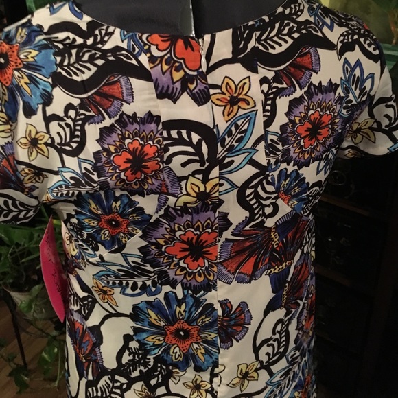 🌸Betsey Johnson graceful gardens dress 🌸 - Picture 3 of 6