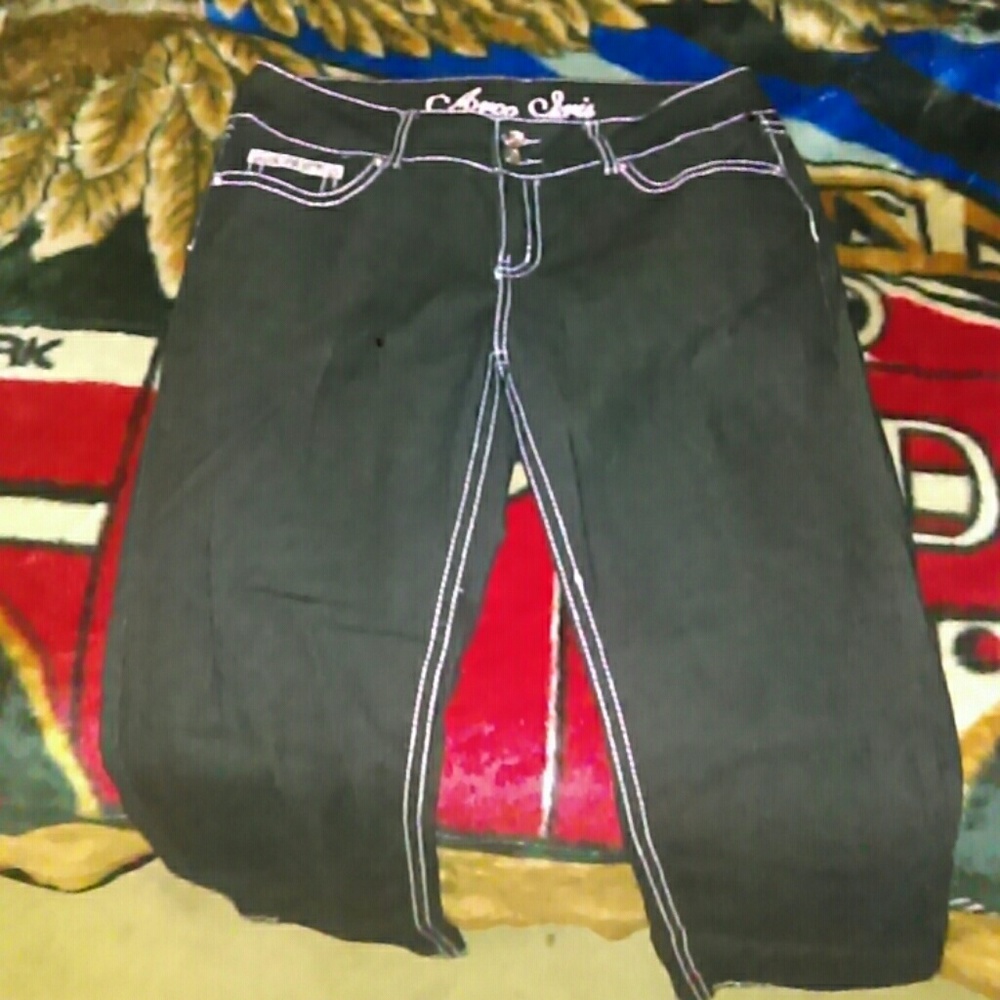 Dark Jeans