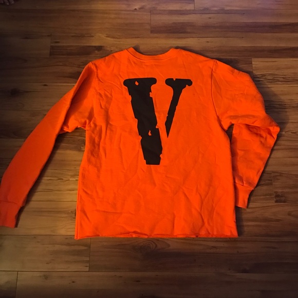 VLONE FRIENDS ALL STAR WEEKEND CREWNECK XL - Picture 2 of 3
