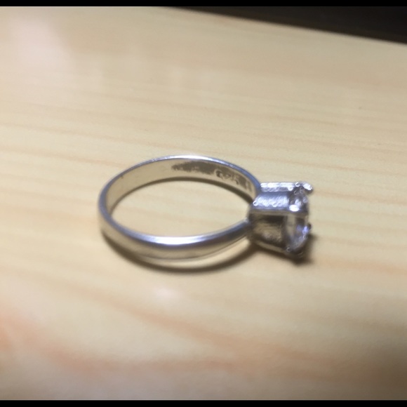 Woman's Sterling Silver Diamond Ring - Picture 3 of 6