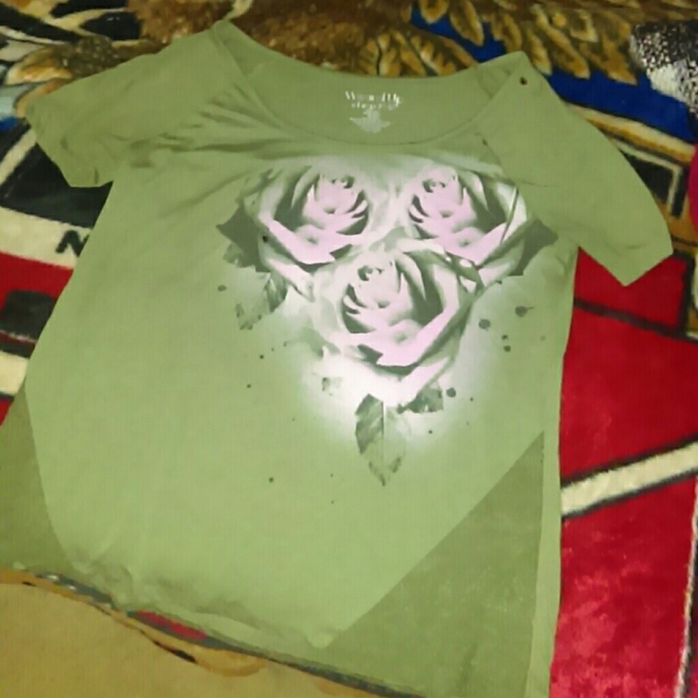 Rose shirt