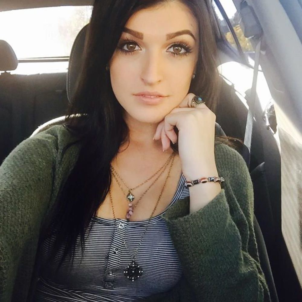 Meet your Posher, Jessica