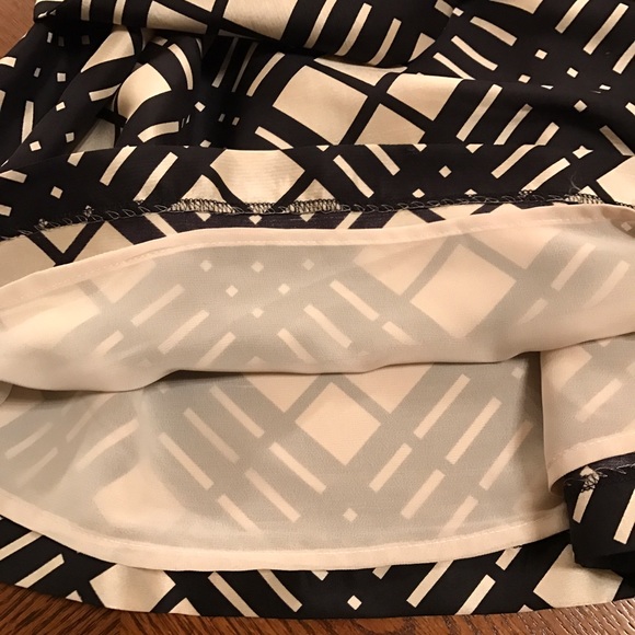 J. Crew Black Silk Blouse NWOT - Picture 3 of 8