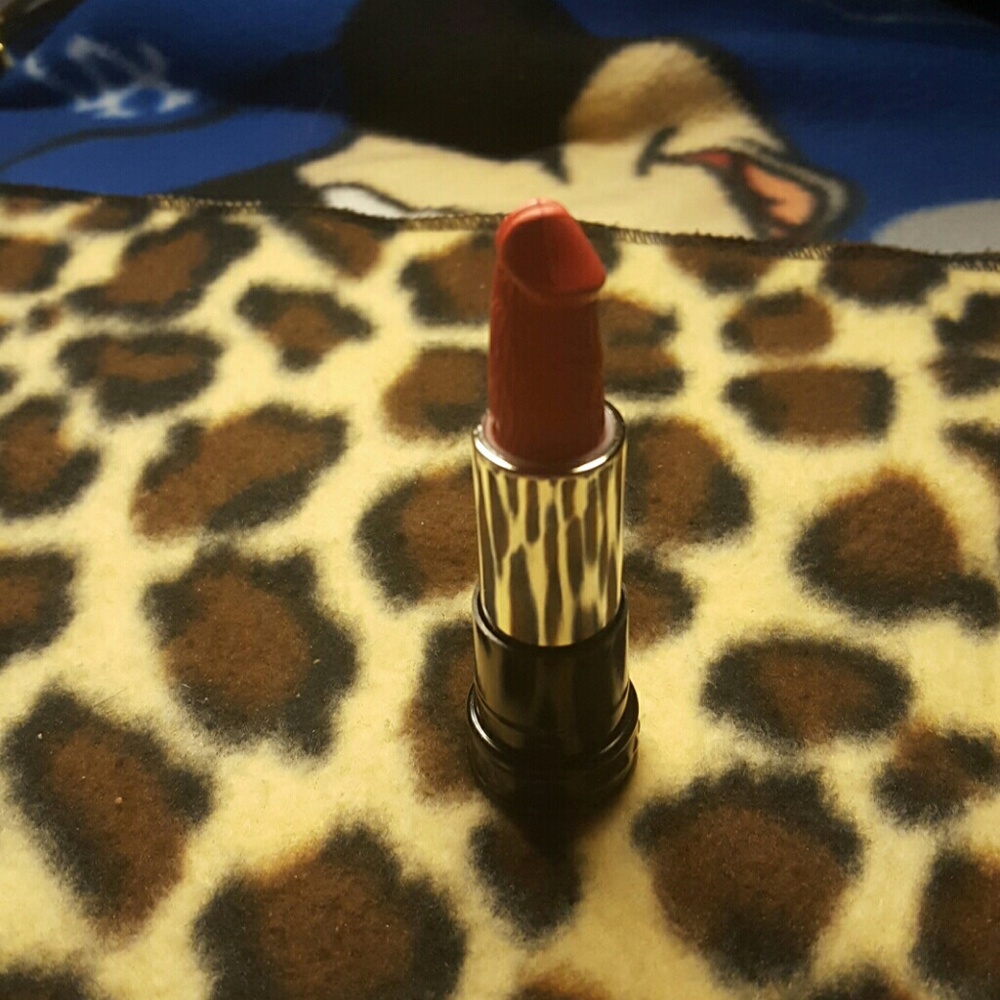 NEW!! VAMPIRE'S KISS