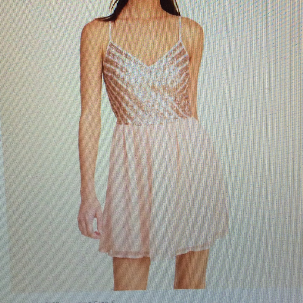 Pink dress, perfect conditions. No tags