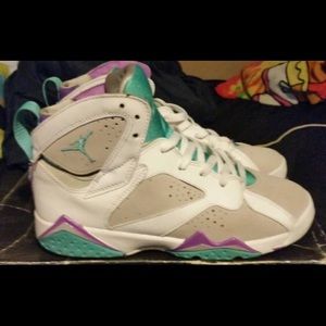 Jordans 7 Retros in youth size