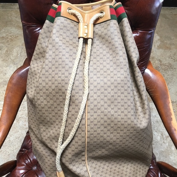 Rare Authentic Vintage Gucci Upright Duffle Bag - Picture 2 of 8