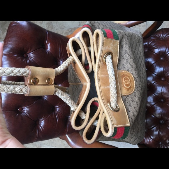 Rare Authentic Vintage Gucci Upright Duffle Bag - Picture 5 of 8