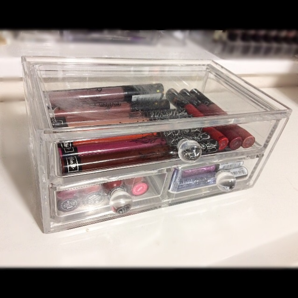 Three drawer clear acrylic makeup organizer