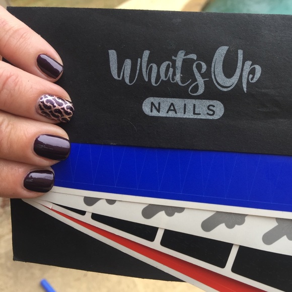 Meet your Posher, Acacia - Picture 3 of 3