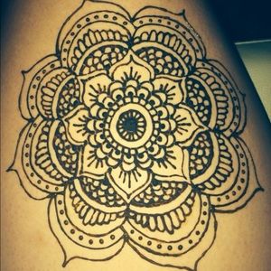 Meet your Posher, Kayla