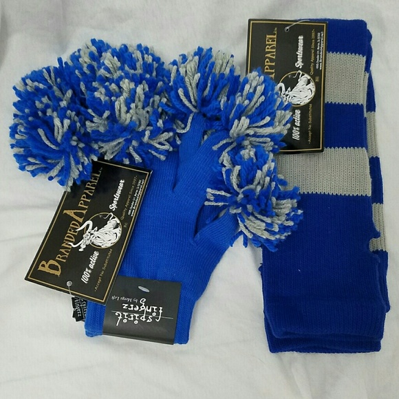 Branded Apparel Accessories - NWT Blue & Gray Spirit Finger Gloves & Arm Warmers